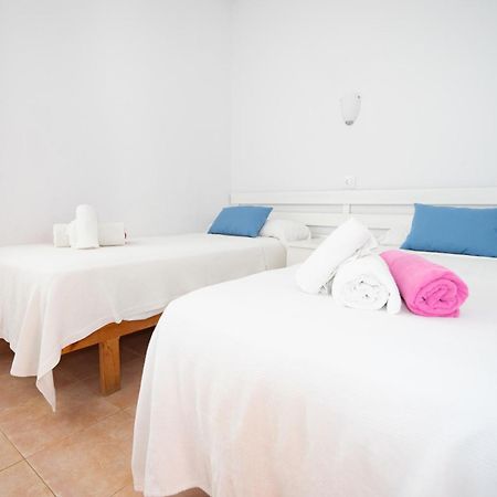 Apartamentos Annabel'S I 卡拉加尔达纳 外观 照片
