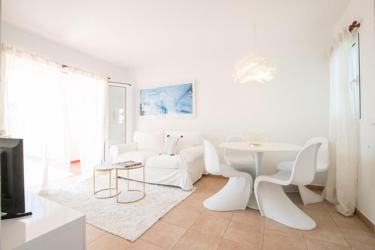 Apartamentos Annabel'S I 卡拉加尔达纳 外观 照片